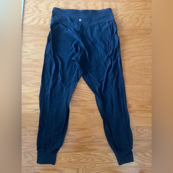 lululemon athletica Pants - Lululemon Jogger Womens In Navy; Size 10 fits like size 8